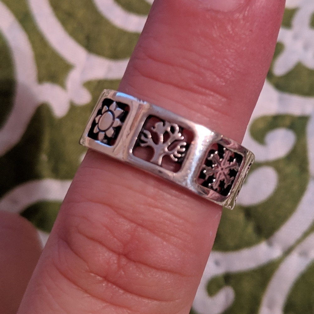 James Avery Four Seasons ring